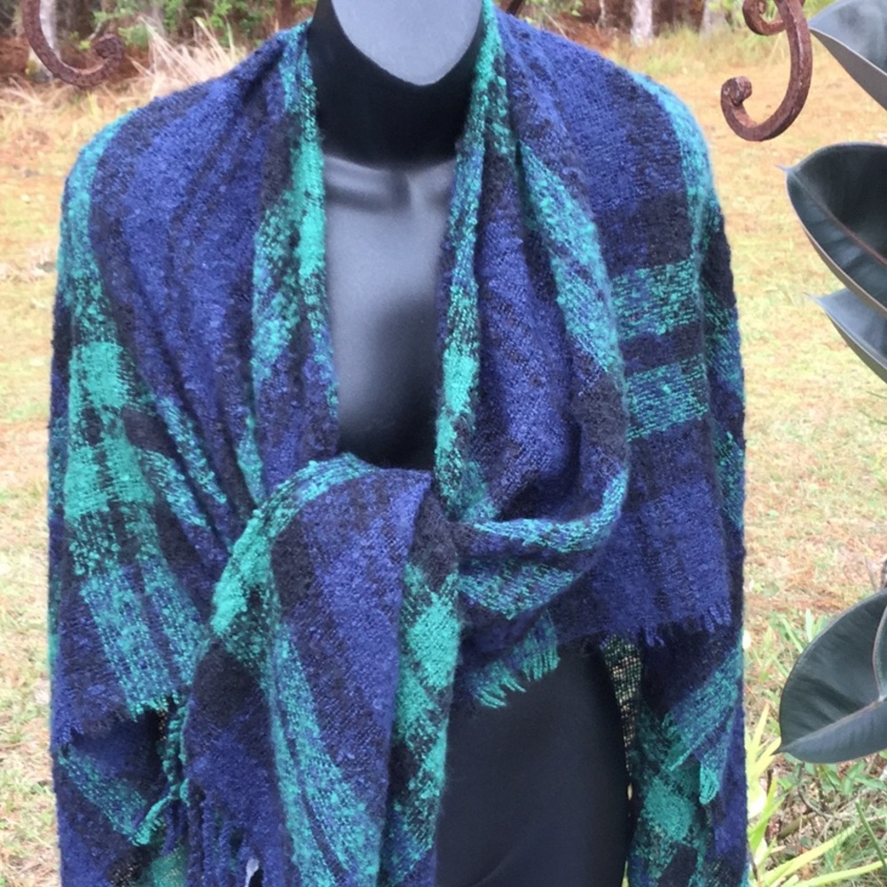 🦋NWT So Just Awesome Poncho / Wrap One Size Fits Wardrobe Closet Must Have🦋 - Picture 7 of 10